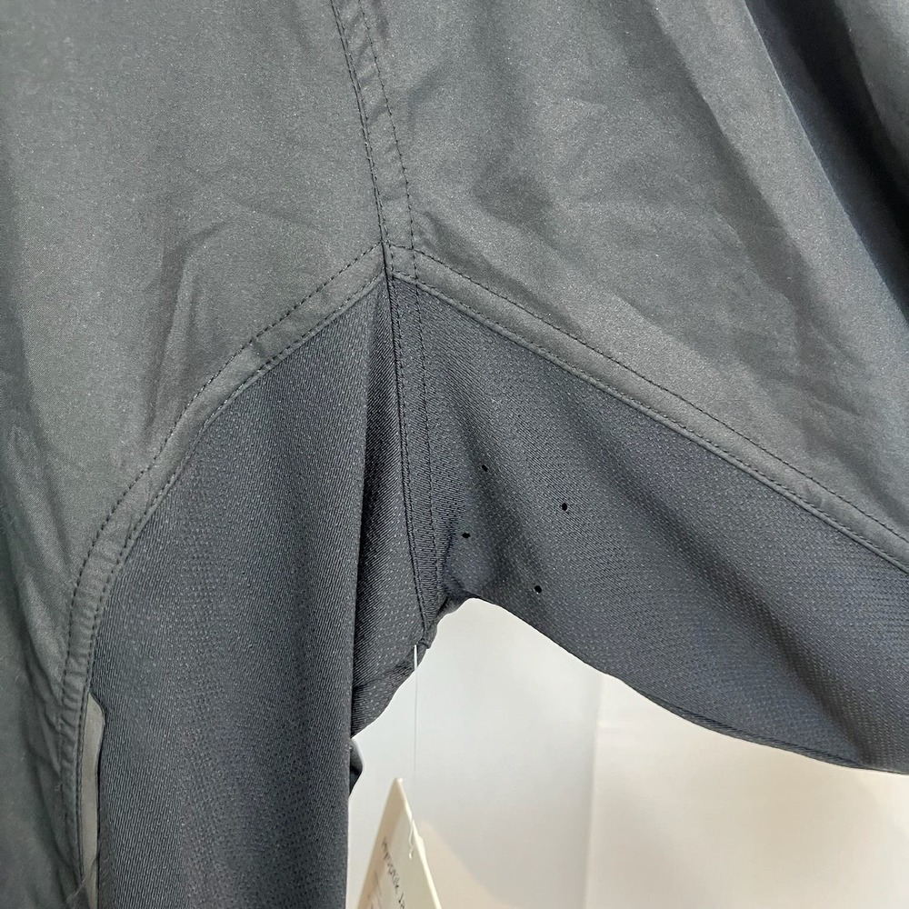 2XU Black Performance Zip-Up Jacket - Picture 7 of 12